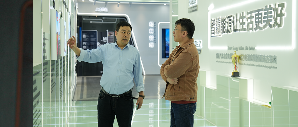 东风华神携手天生赢家凯发一触即发，共探驻车锂电池合作新机遇